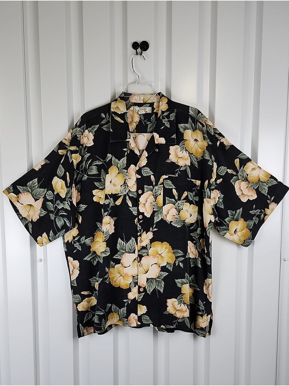 Tommy Bahama Black Short-Sleeve Floral Button-Up Silk Shirt Yellow Hibiscus XXL